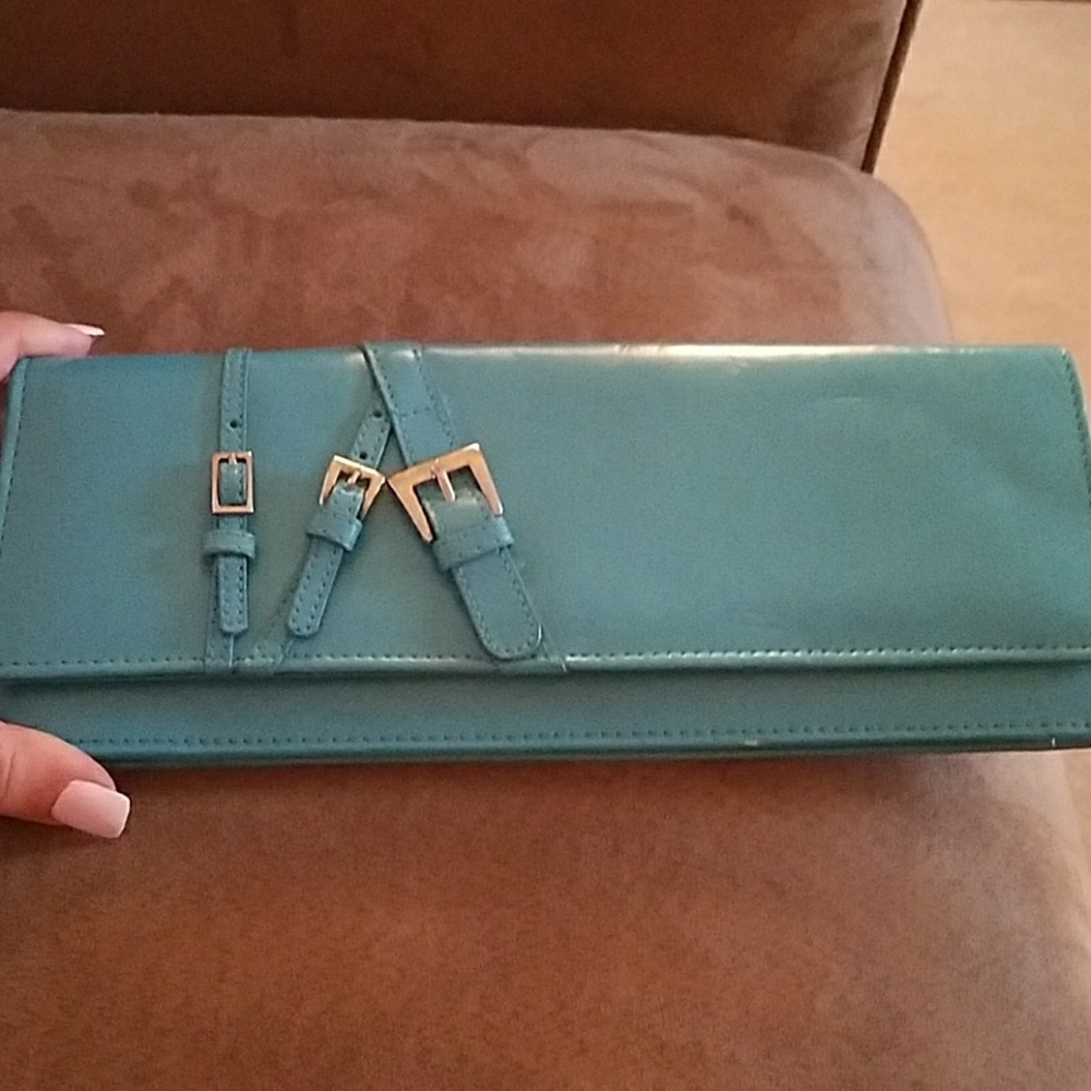 Small clutch